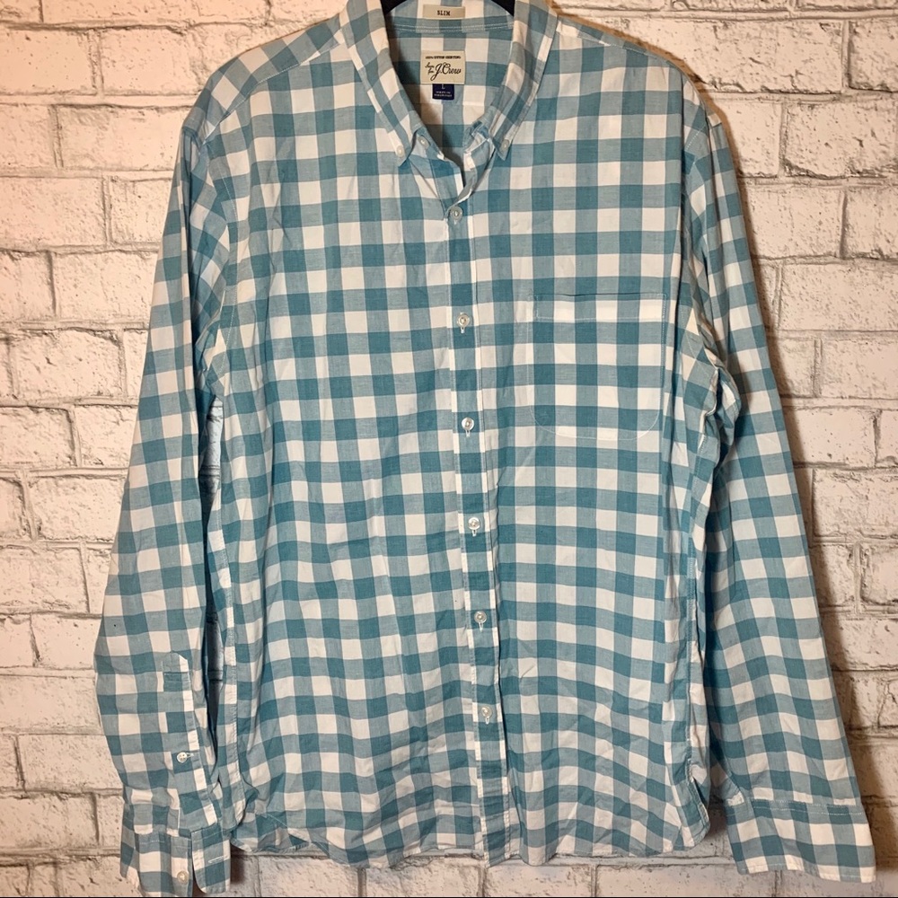 Jcrew blue plaid slim fit long sleeve button down